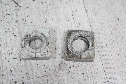 Set chain tensioner swing