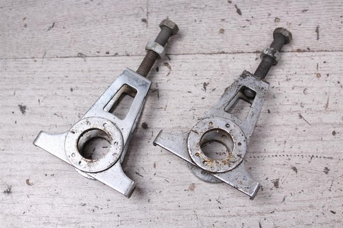Set chain tensioner swing
